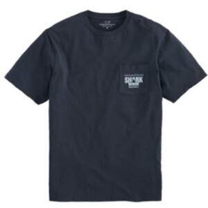 Vineyard Vines Men's Camo Discovery Shark Week Logo Pocket T-Shirt Small